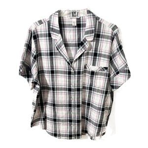 Victoria’s Secret Plaid Short Sleeve Pajama Top Sparkle Threads Button Up Collar
